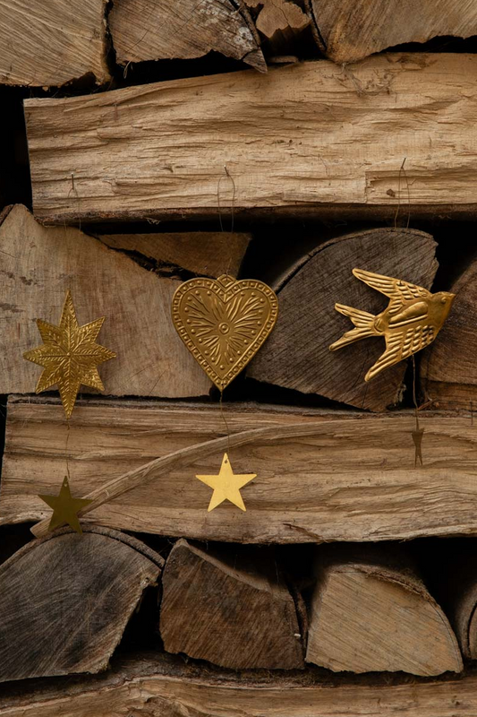 Embossed Folk Trio Decorations