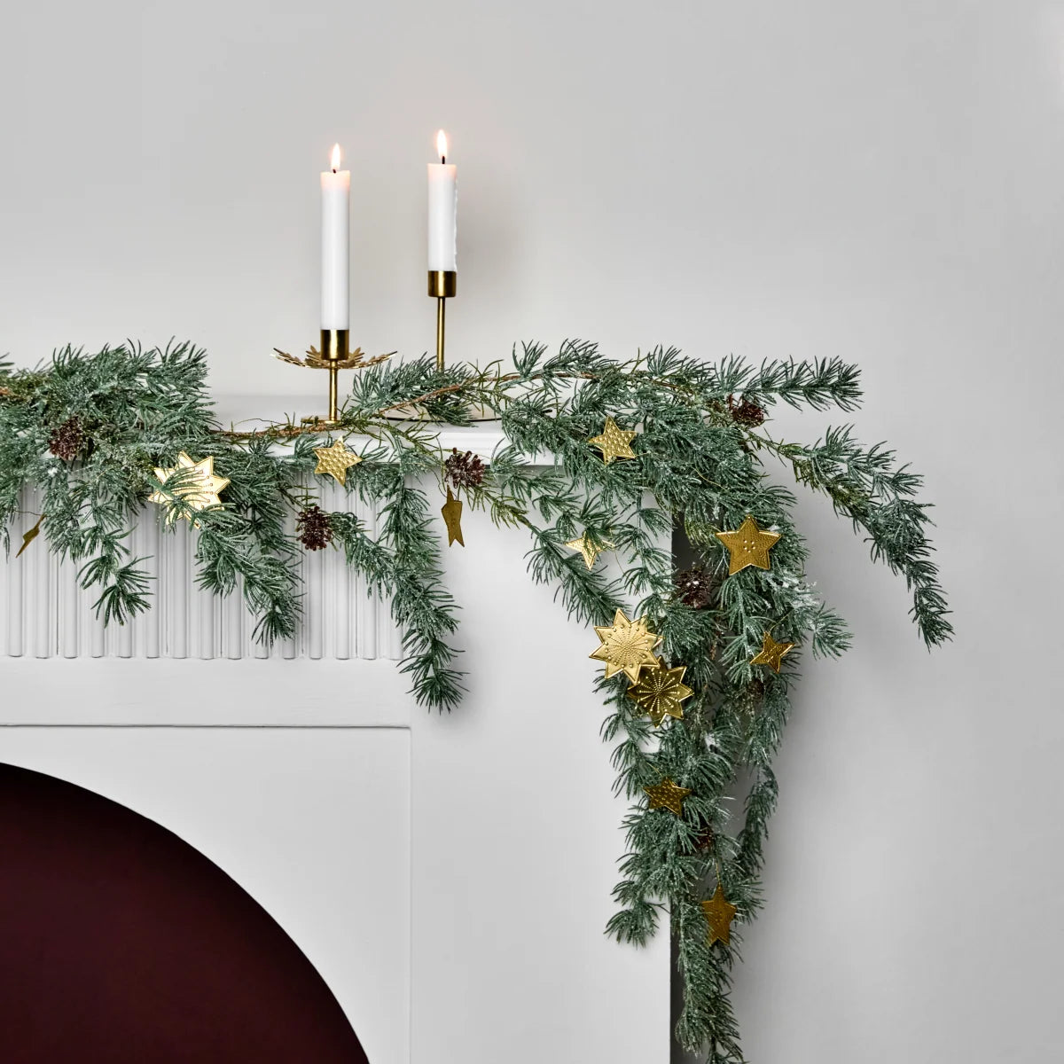 Embossed Star Garland