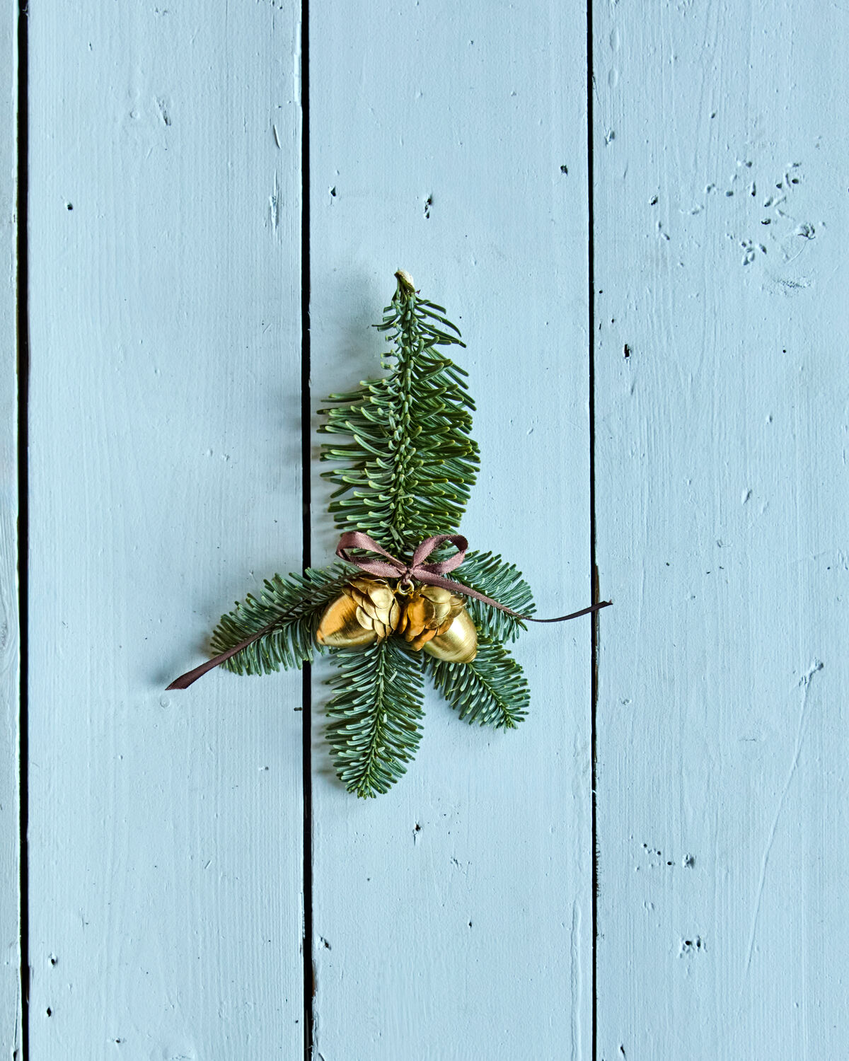 Gold Acorn Ornament | Set of 4