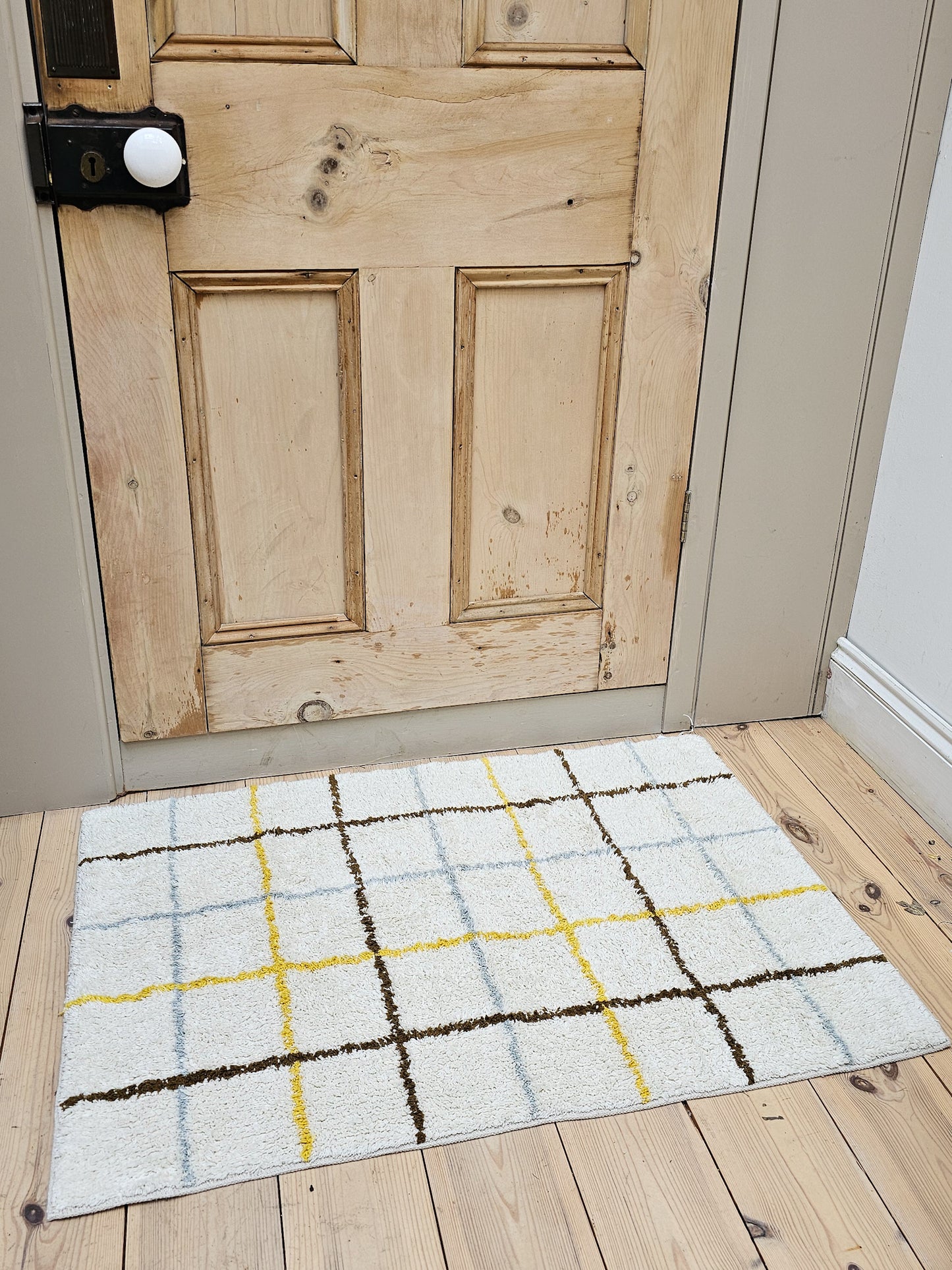 Checked Bath Mat | White/Yellow/Brown