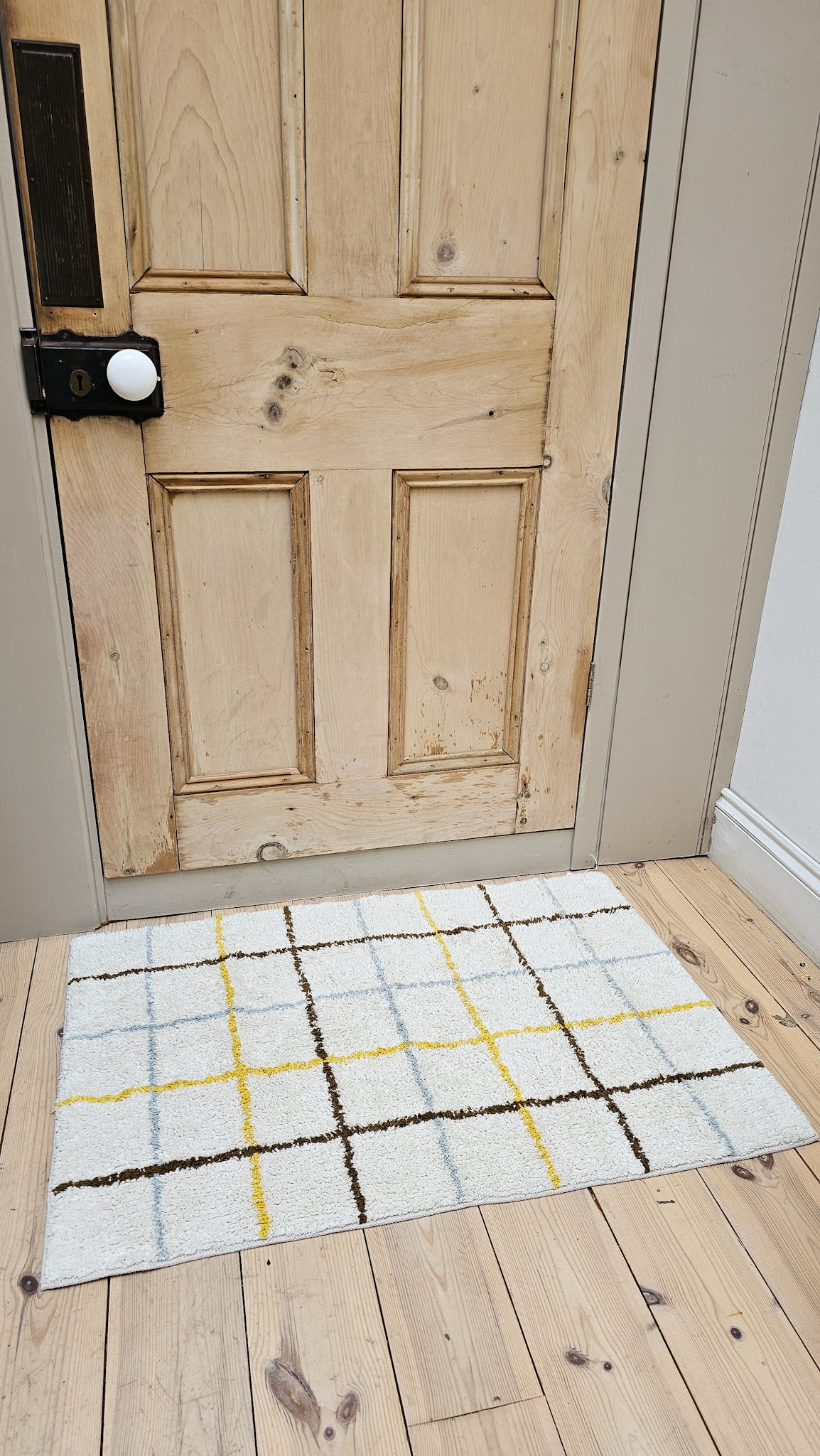 Checked Bath Mat | White/Yellow/Brown