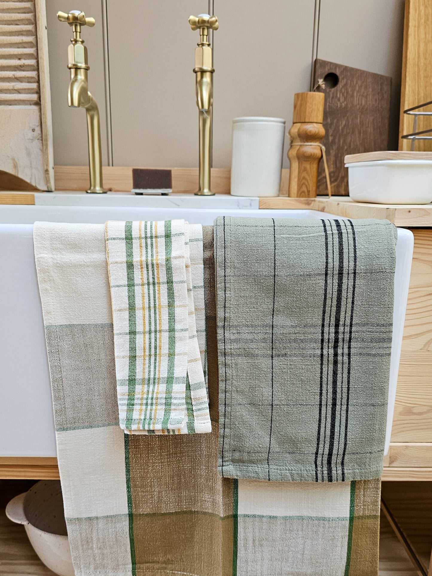 Traditional Plaid Tea Towel | Green