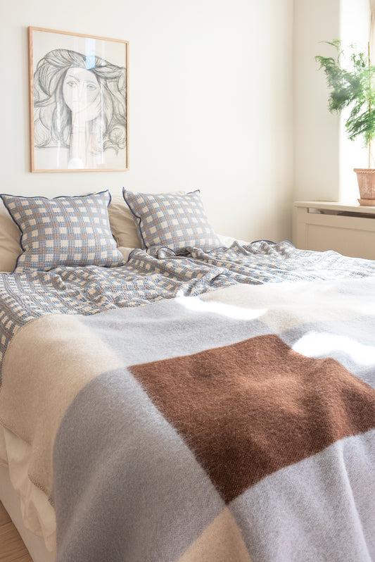 Pop Lambswool Blanket | Blue/Brown