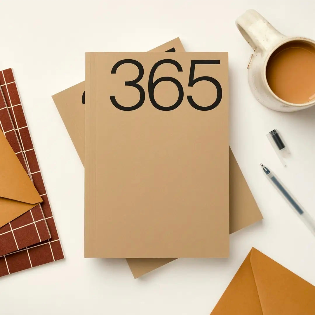 365 Undated Lay Flat Planner | Brown
