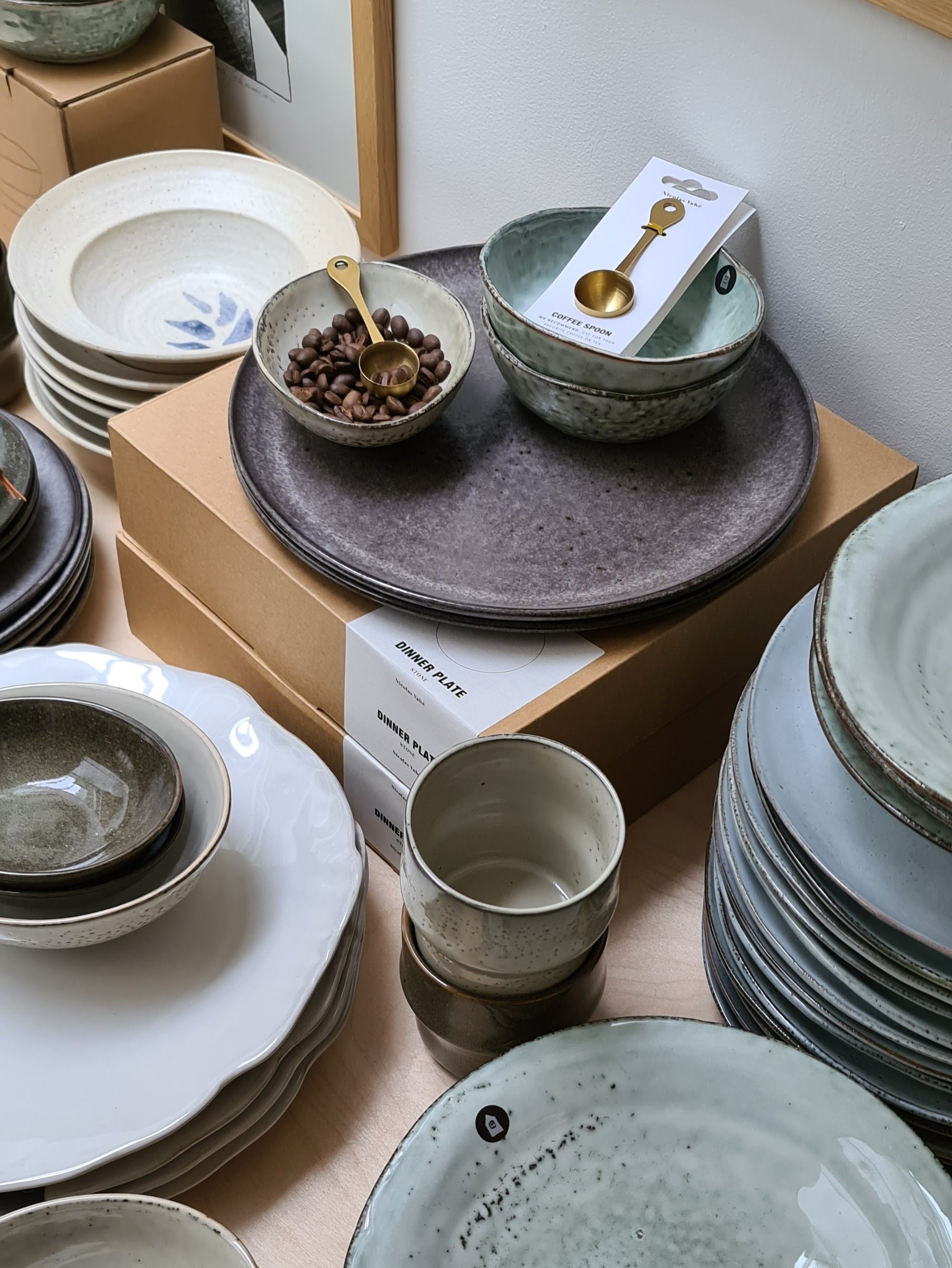 Rustic Dinner Plate – Alice in Scandiland