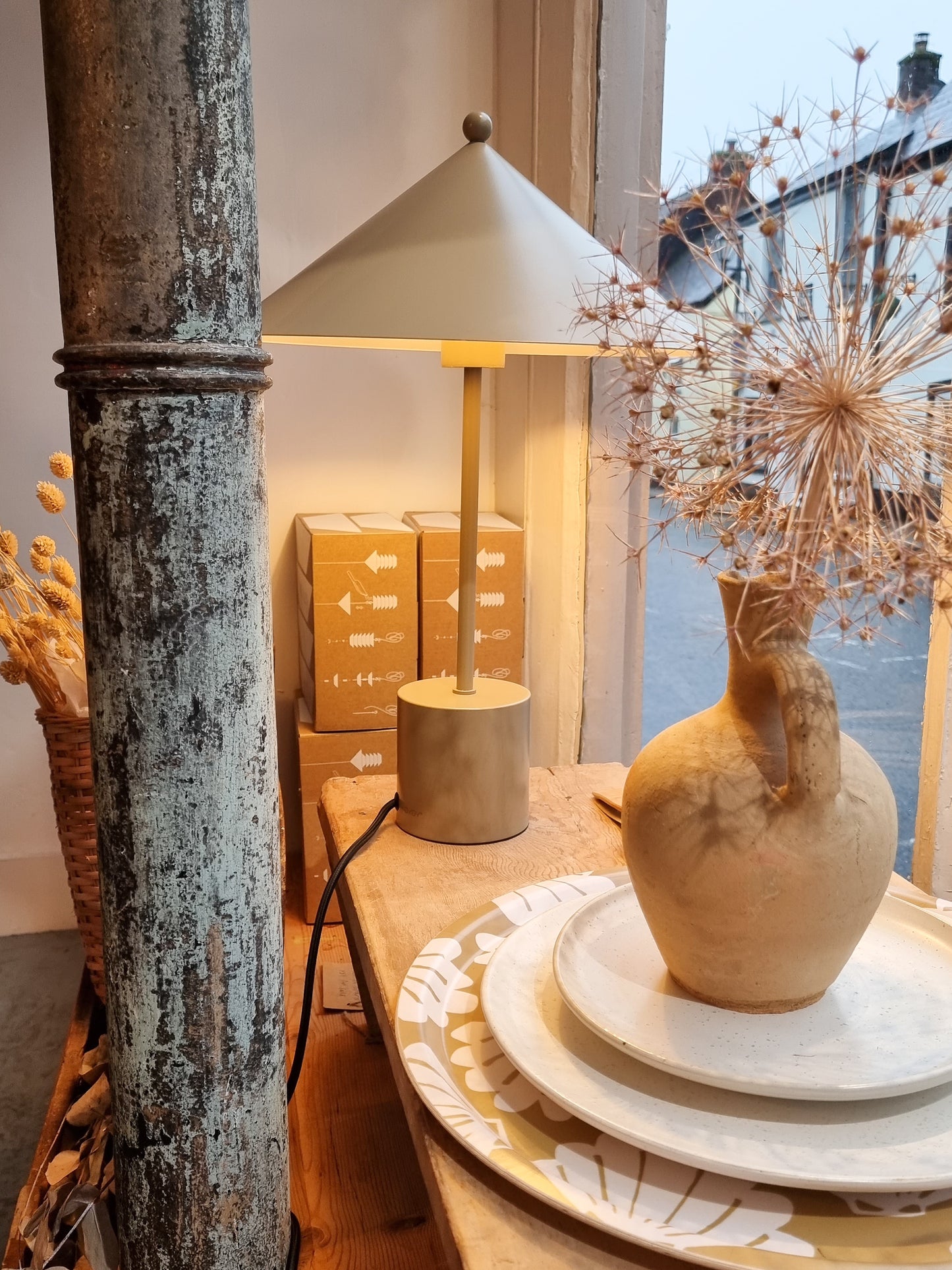Kasa Table Lamp | Clay