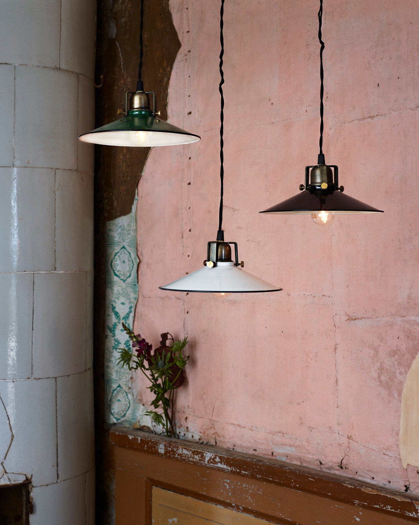Herbert Pendant Lamp | White