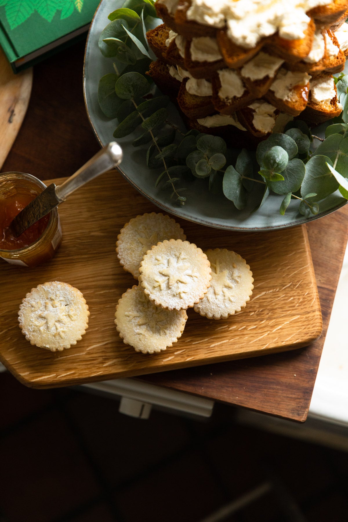 Serving Board | English Oak